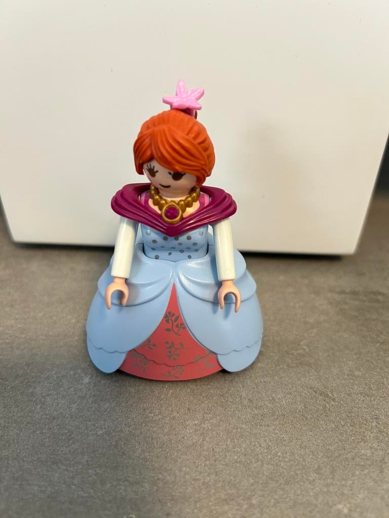 Playmobil koningin met afneembare rok te koop, Ophalen of Verzenden, Zo goed als nieuw, Los playmobil