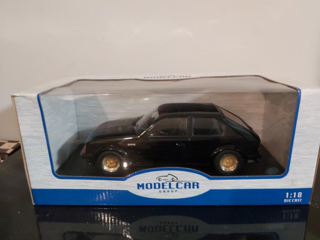 Opel kadett d, Ophalen of Verzenden