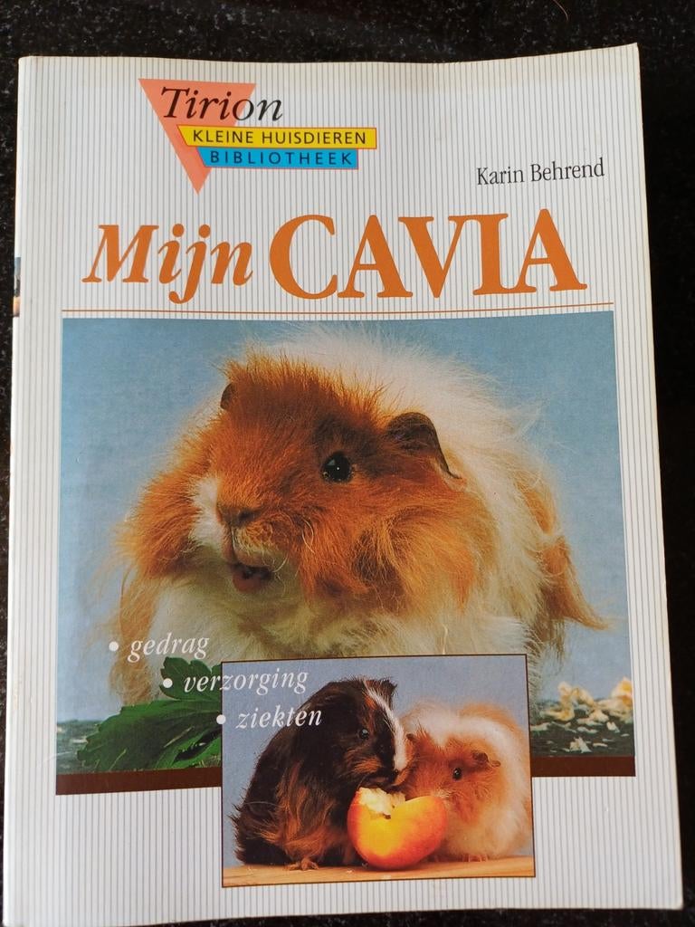 Mijn Cavia boek - Tirion Kleine Huisdieren Bibliotheek, Boeken, Ophalen of Verzenden, Gelezen, Konijnen of Knaagdieren