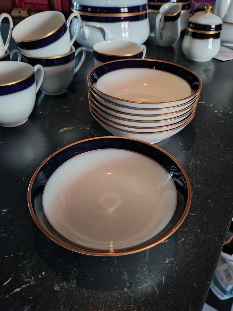 Hutschenreuther Olivia 63 sausbakje kobalt blauw goud, Ophalen