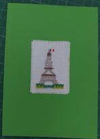 kaart met geborduurde Eiffeltoren (1925), Hobby en Vrije tijd, Kaarten | Zelfgemaakt, Ophalen of Verzenden, Nieuw, Overige thema's