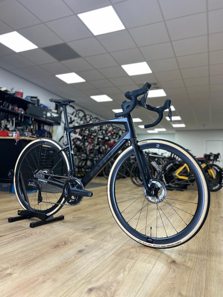 BMC RoadMachine 01 Di2 Carbon Racefiets, Ophalen, Zo goed als nieuw, Overige typen