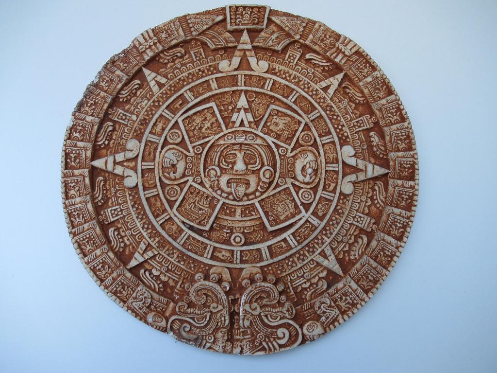 Vintage azteek kalender/ zonnekalender, Verzenden