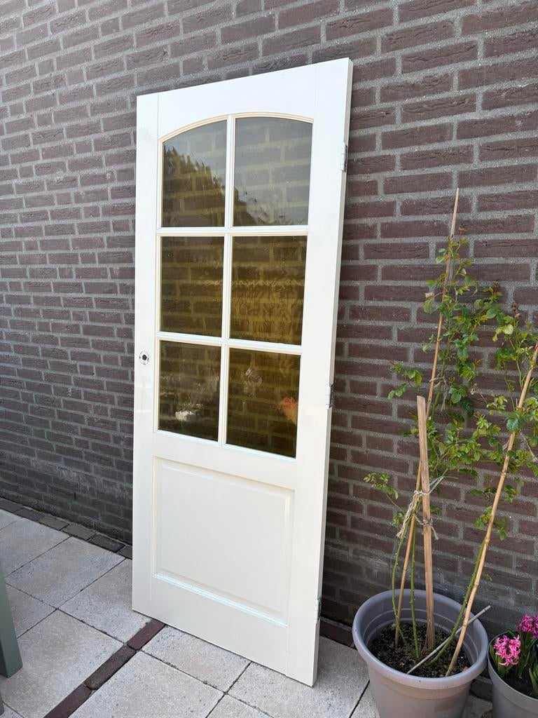 Witte binnendeur met glas, Doe-het-zelf en Verbouw, Deuren en Horren, Ophalen, Gebruikt, 80 tot 100 cm, Binnendeur