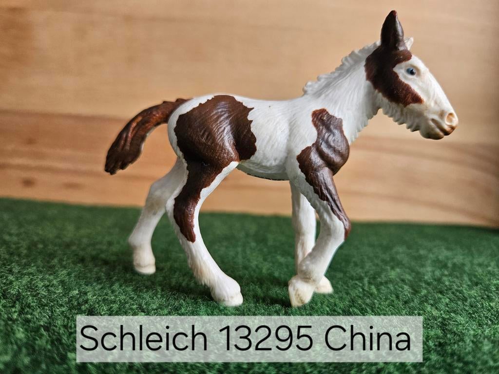 Schleich 13295 Tinker veulen uit 2005, Ophalen of Verzenden, Zo goed als nieuw, Paard, Beeldje of Figuurtje