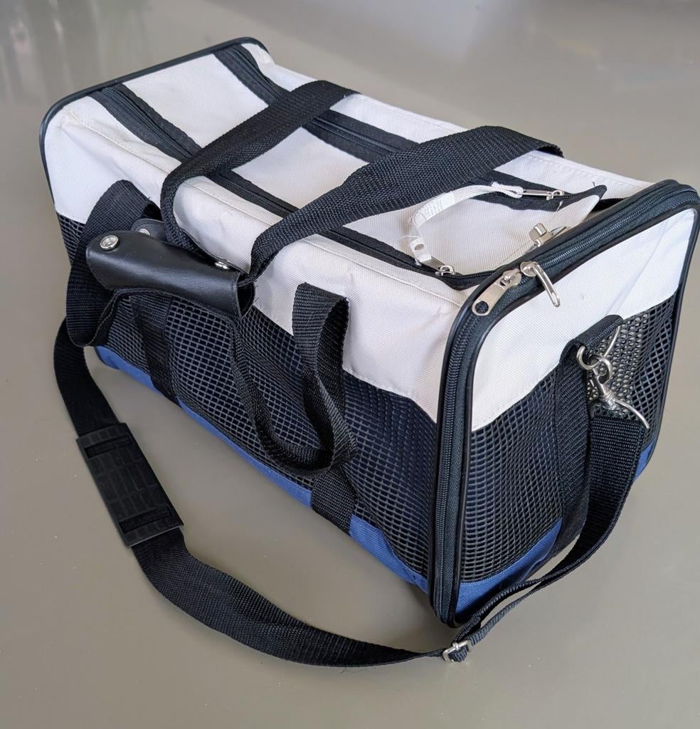 Beeztees Draagbare Reistas voor katten en kleine honden, Dieren en Toebehoren, Transportboxen, Zo goed als nieuw, Ophalen