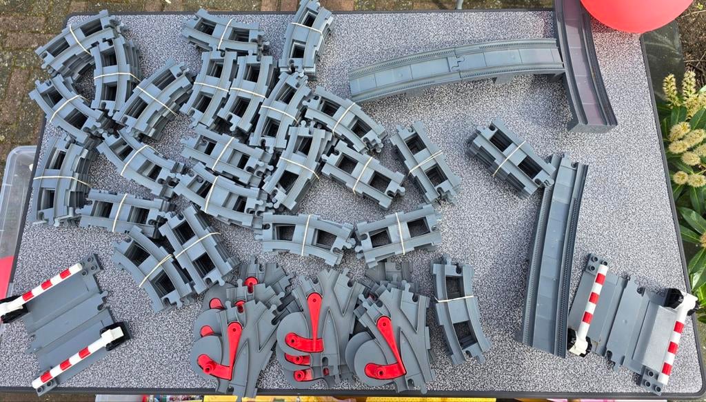 Duplo rails / treinbaan, Kinderen en Baby's, Speelgoed | Duplo en Lego, Ophalen, Zo goed als nieuw, Duplo