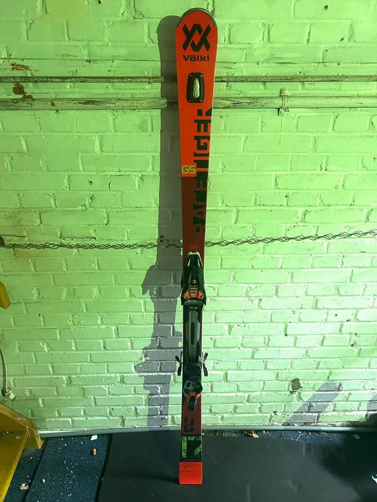 Völkl ski racetigers gs 170, Sport en Fitness, Skiën en Langlaufen, 160 tot 180 cm, Zo goed als nieuw, Ski's, Ophalen