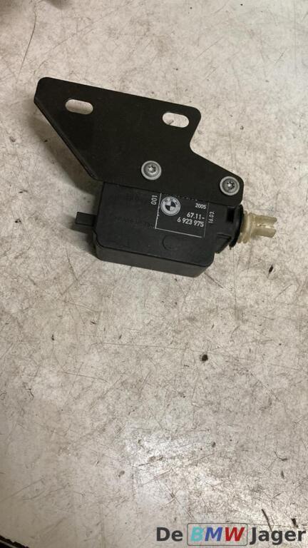 Motor tankklepvergrendeling BMW E39 E38 67116923975, Gebruikt, Ophalen of Verzenden, BMW, BMW