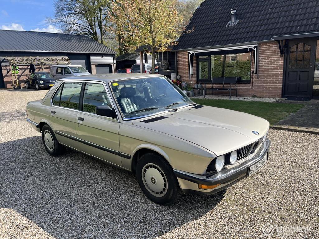 BMW 520i Aut, leder, Auto's, Automaat, Achterwielaandrijving, Zwart, Overige carrosserieën