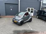 Smart 0.7 City Coupe 45KW AUT 2004 Grijs, Auto's, Smart, 61 pk, Elektrische ramen, Origineel Nederlands, Euro 4