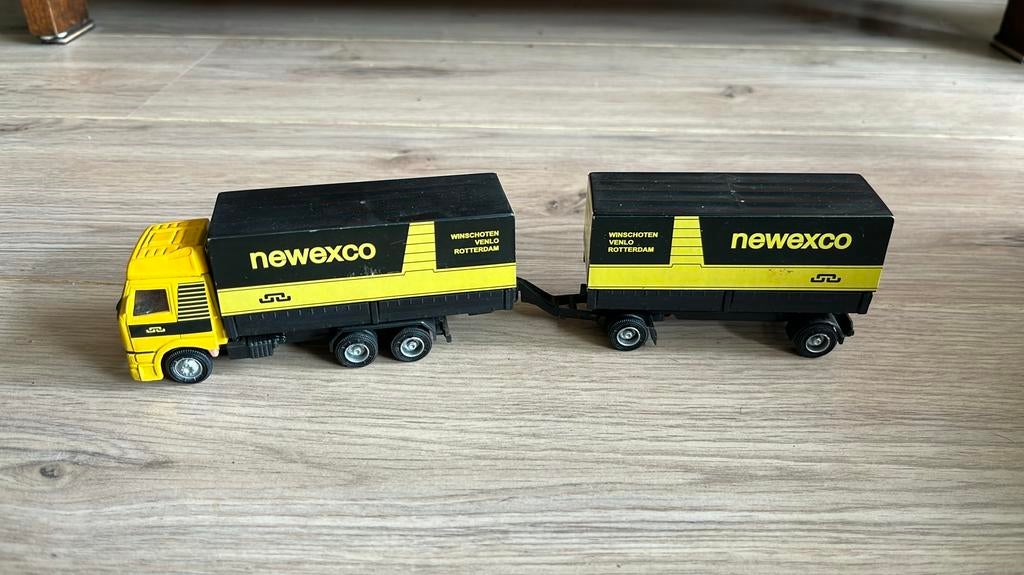 Kentoys vrachtwagen Newexco, Kinderen en Baby's, Speelgoed | Speelgoedvoertuigen, Ophalen of Verzenden, Gebruikt