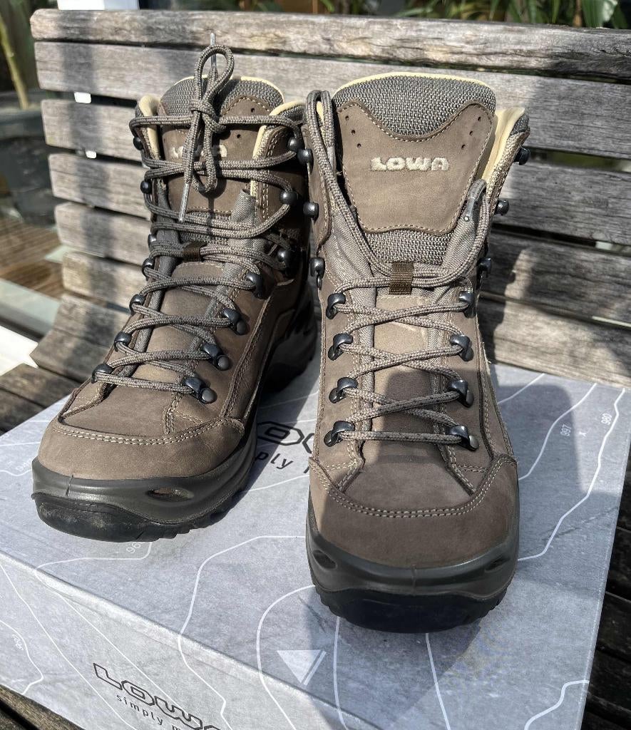 Lowa renegade LL mid dames 41, Ophalen of Verzenden, Zo goed als nieuw, Schoenen