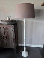 Vloerlamp, Huis en Inrichting, Lampen | Vloerlampen, Ophalen, Zo goed als nieuw, Hout, 150 tot 200 cm