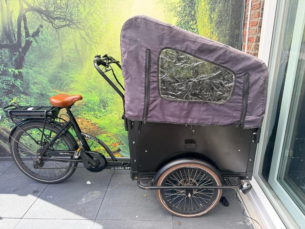 Troy Bakfiets Elektrisch met Huif, Fietsen en Brommers, Fietsen | Bakfietsen, 4 kinderen of meer, Gebruikt, Elektrisch, Schijfrem