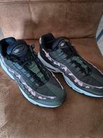 Nike air maat 40.5 zgan, Nike, Ophalen of Verzenden, Zo goed als nieuw, Groen