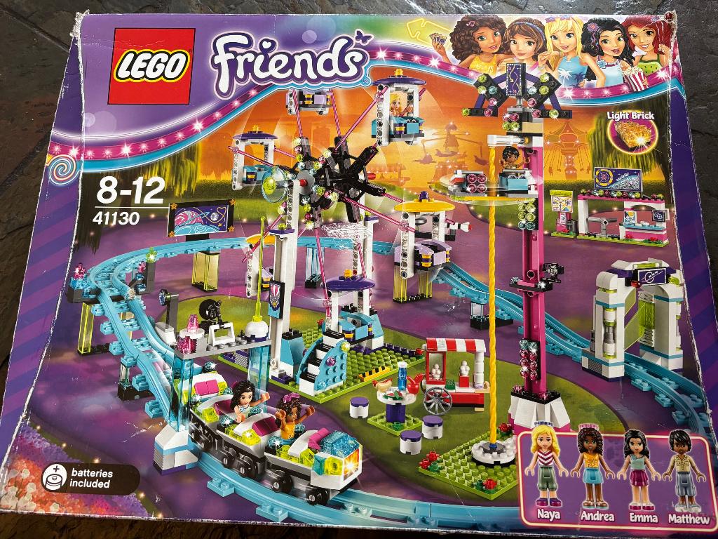 LEGO Friends Pretpark Achtbaan 41130, Kinderen en Baby's, Speelgoed | Duplo en Lego, Lego, Friends, Ophalen of Verzenden, Zo goed als nieuw