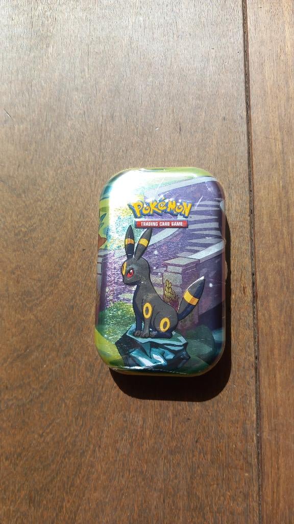 Pokemon Prismatic Evolutions sealed tin 2 packs, Ophalen, Nieuw, Overige typen
