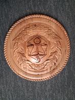 Houten wanddecoratie met weegschaal en lauwerkrans, Antiek en Kunst, Ophalen of Verzenden