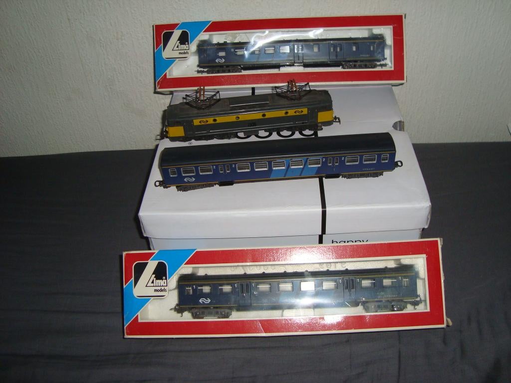 NS set, Hobby en Vrije tijd, Modeltreinen | H0, Zo goed als nieuw, Treinset, Gelijkstroom, Lima, NS, Ophalen of Verzenden