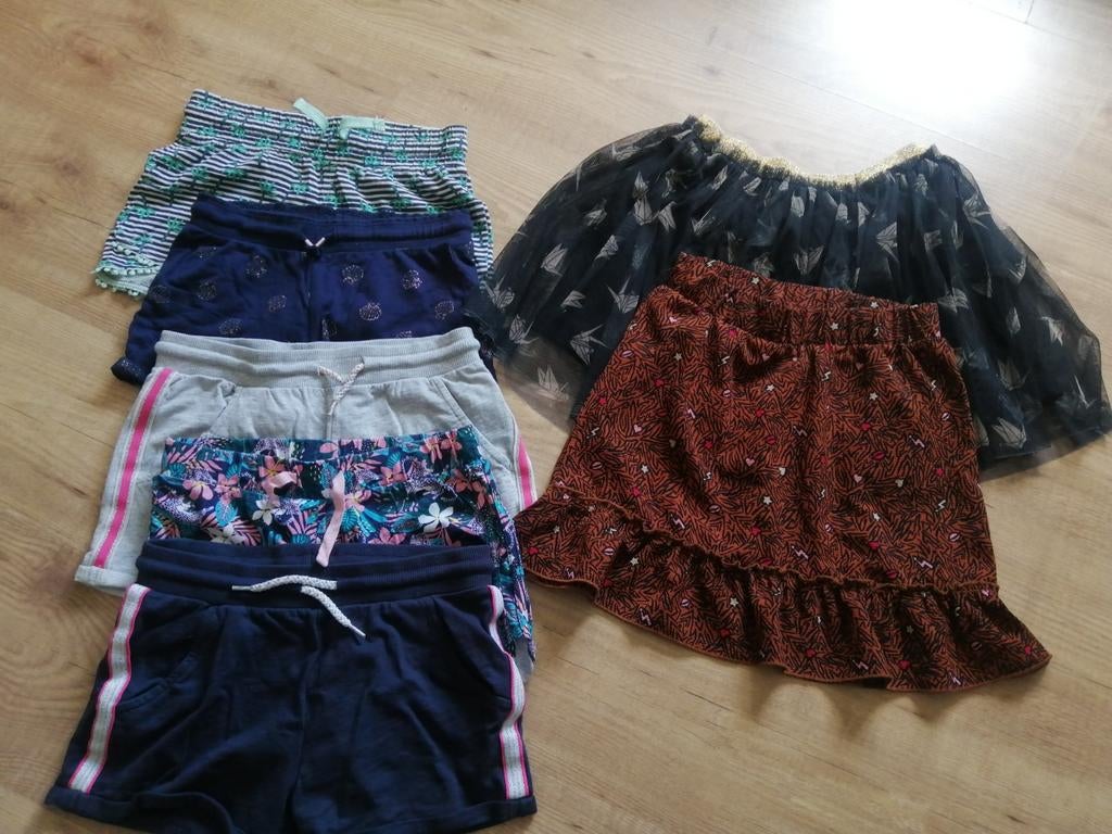 Rokjes en korte broeken maat 134/140, Kinderen en Baby's, Ophalen of Verzenden, Gebruikt, Maat 134