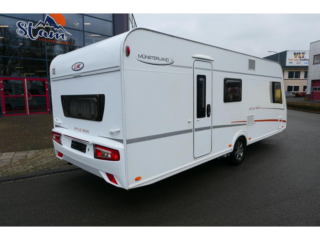 LMC Style 582 K mover en kinderkamer, Caravans en Kamperen, Caravans, Overige typen, Schokbreker, 5 tot 6 meter, 1250 - 1500 kg