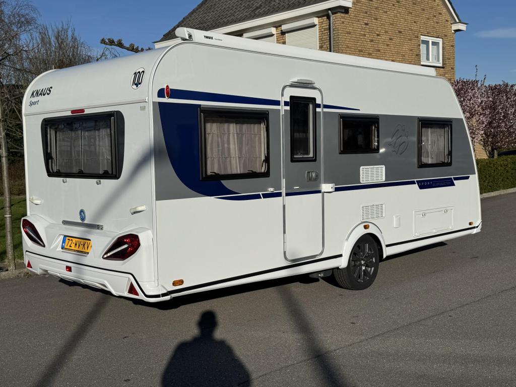 Knaus Sport Silver Selection 500 EU Mover,luifel enkel bed, Caravans en Kamperen, Caravans, Dwarsbed, Rondzit, Schokbreker, Bedrijf