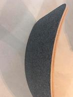 Wobbel balance board met vilt, Kinderen en Baby's, Speelgoed | Houten speelgoed, Ophalen of Verzenden, Zo goed als nieuw