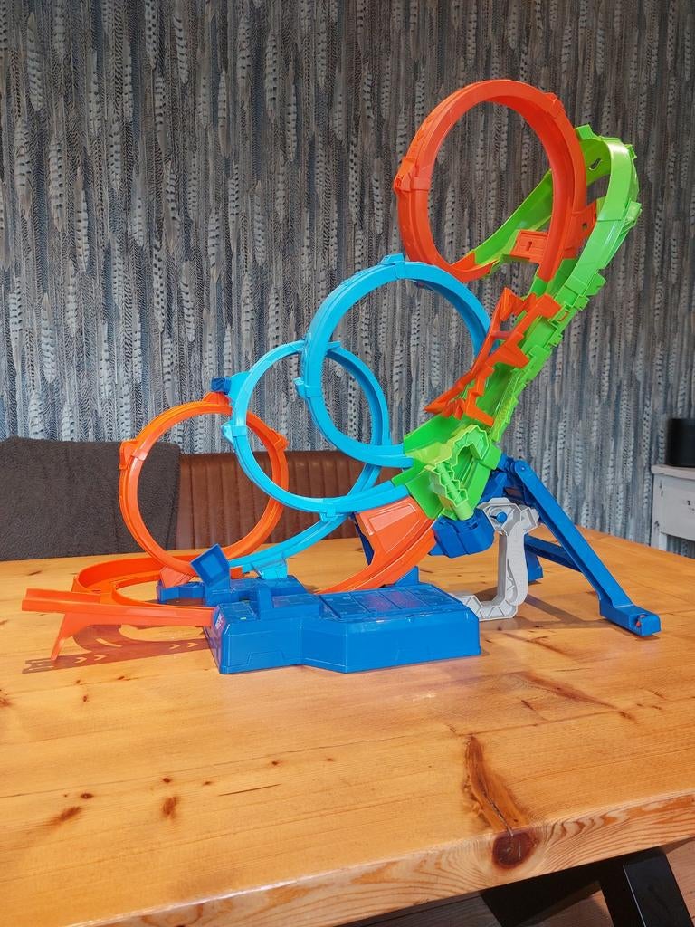 Hot Wheels Action 4 Loopings Crash Baan, Ophalen, Hot Wheels, Met looping, Elektrisch