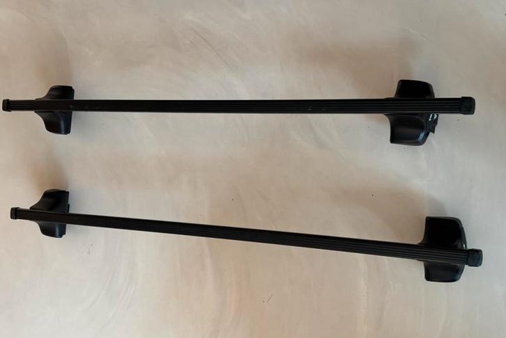 Dakdragers voor Kia Rio - Thule Rapid System 754 + SquareBar, Auto diversen, Dakdragers, Zo goed als nieuw, Ophalen