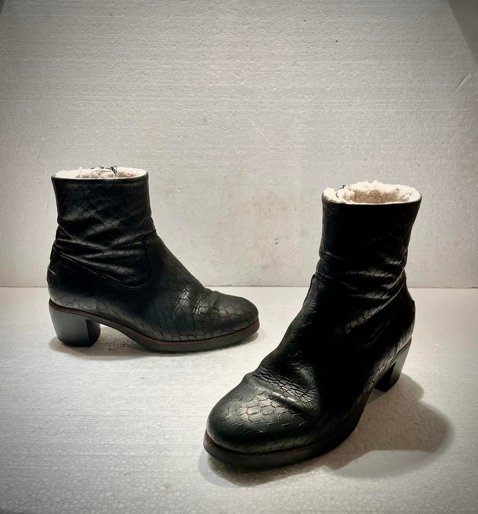 Shabbies gevoerde enkel laarzen “slangen“ design leer 38, Kleding | Dames, Schoenen, Zwart, Lage of Enkellaarzen, Ophalen of Verzenden