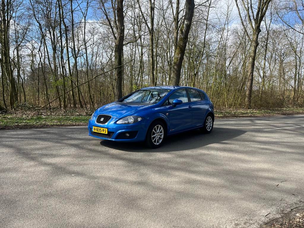 Seat Leon 1.4 TSI 92KW 2011 Blauw, Auto's, 4 cilinders, Handgeschakeld, Grijs, Particulier