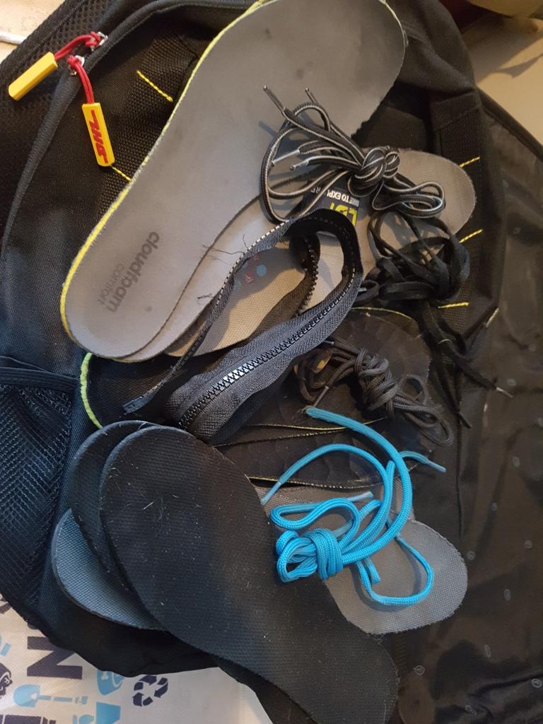 25 cm inlegzolen, veters, Ophalen of Verzenden, Jongen of Meisje