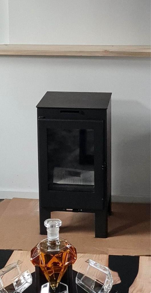 Houtkachel, Ophalen, Zo goed als nieuw, Vrijstaande haard, Houthaard