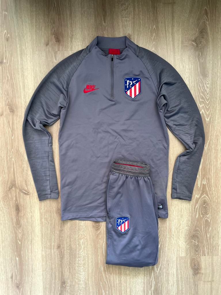 Atletico Madrid grijs trainingspak Nike 19/20 Maat S, Ophalen of Verzenden, Zo goed als nieuw, Nike, Nike