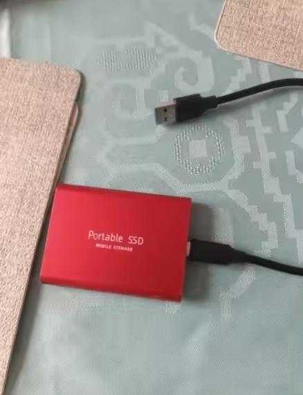 1tb Externe ssd, Computers en Software, Harde schijven, Ophalen of Verzenden, Zo goed als nieuw, Laptop, USB