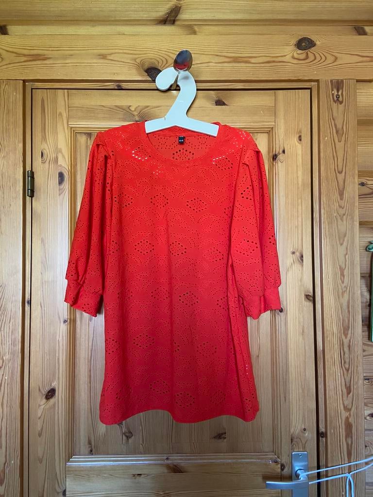 Top rood/oranje ladies fashion 46/48 oto 57 lengte 73, Maat 46/48 (XL) of groter, Ophalen of Verzenden, Zo goed als nieuw, Lange mouw