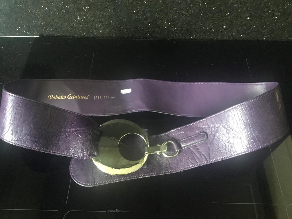 Zwarte riem van Robako Ceintures 105 cm, Kleding | Dames, Riemen en Ceinturen, Ophalen of Verzenden, Zo goed als nieuw, Zwart