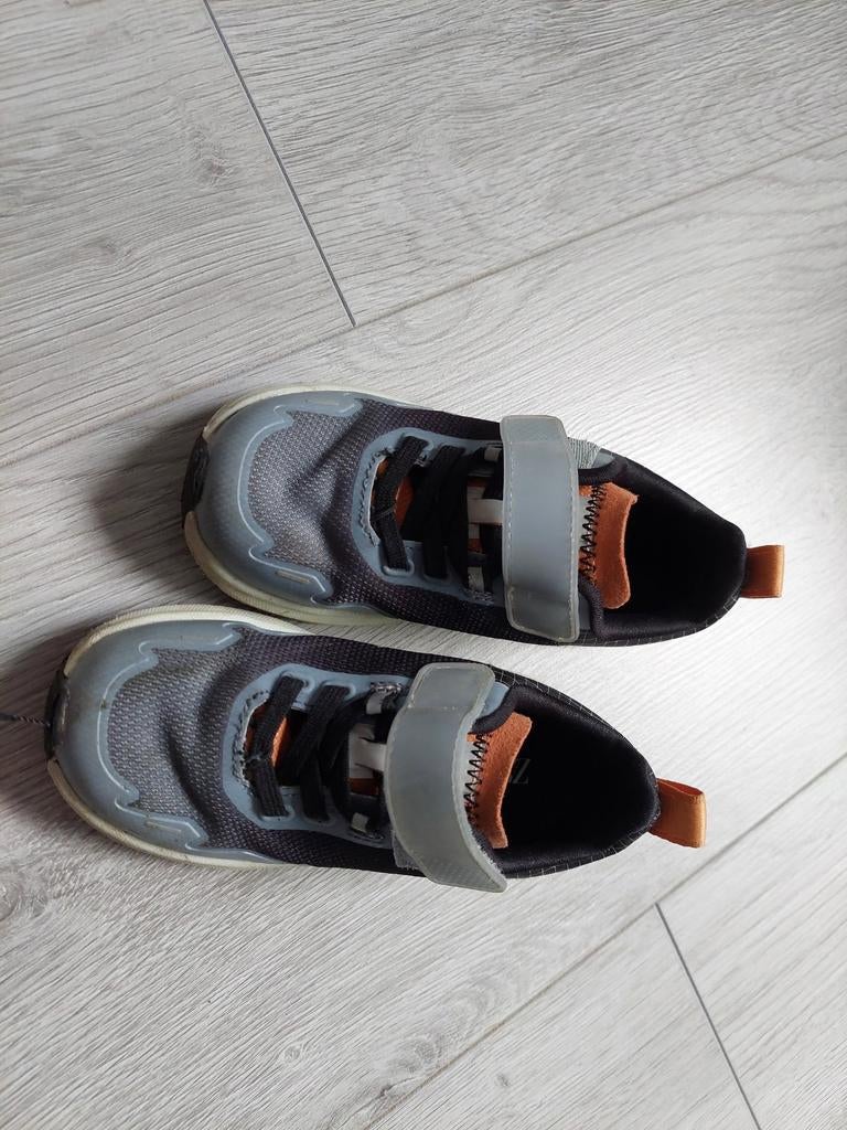 Sneakers maat 25 jongen schoenen zara, Kinderen en Baby's, Kinderkleding | Schoenen en Sokken, Schoenen, Ophalen of Verzenden