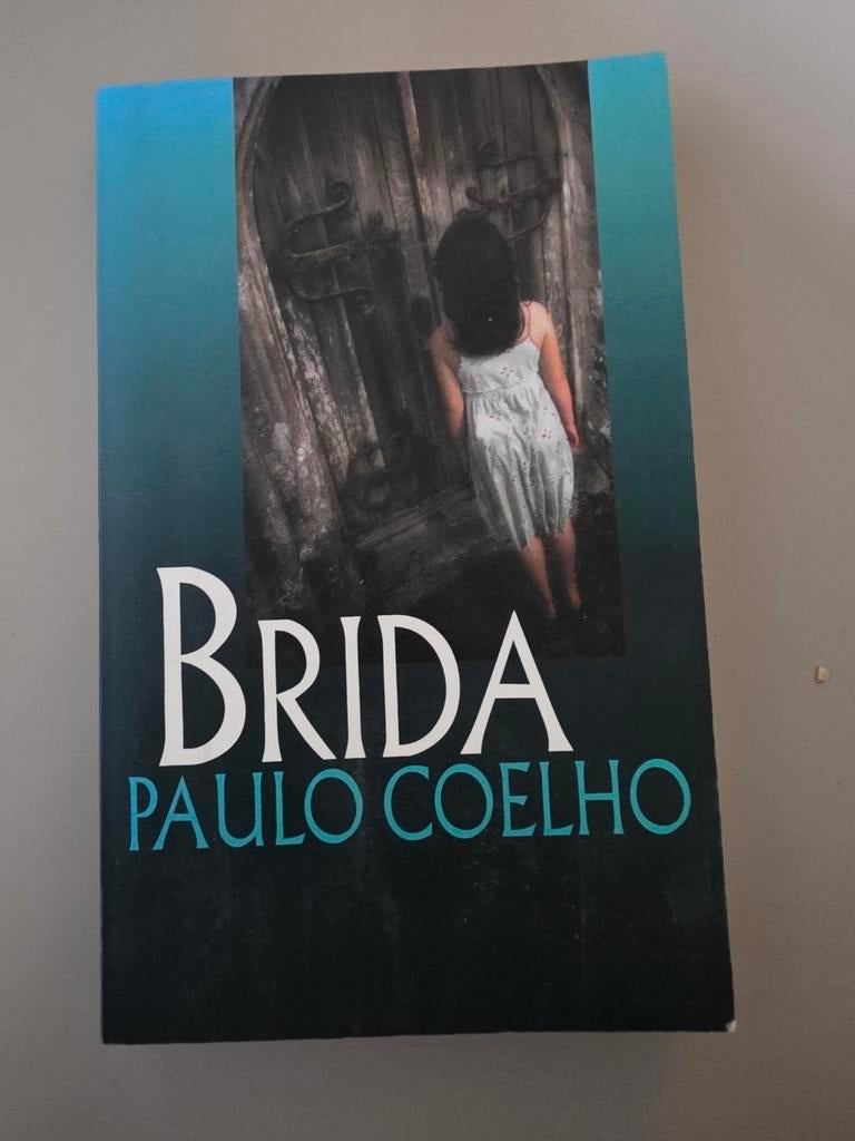 Brida - Paulo Coelho, Ophalen of Verzenden, Zo goed als nieuw, Paulo Coelho, Europa overig