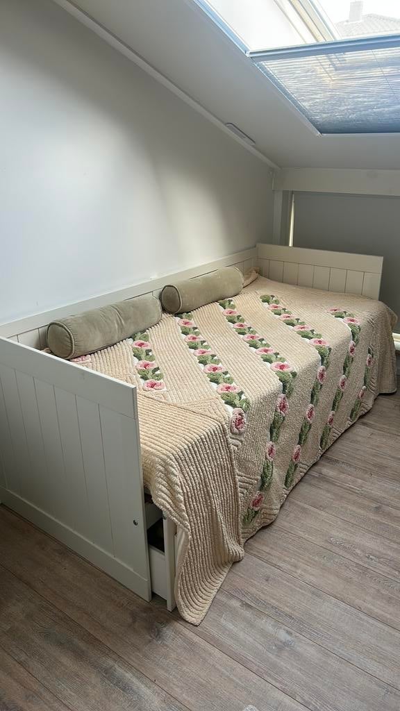 Bed met opbergruimte, Huis en Inrichting, Ophalen, Eenpersoons, 80 cm, Crème