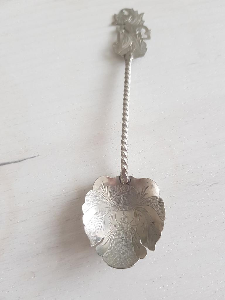 Antieke prachtige lepel, Ophalen of Verzenden