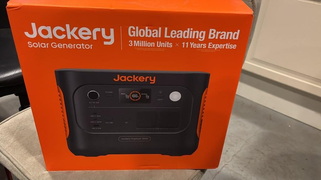 Jackery Explorer 1000 v2, Ophalen, Zo goed als nieuw