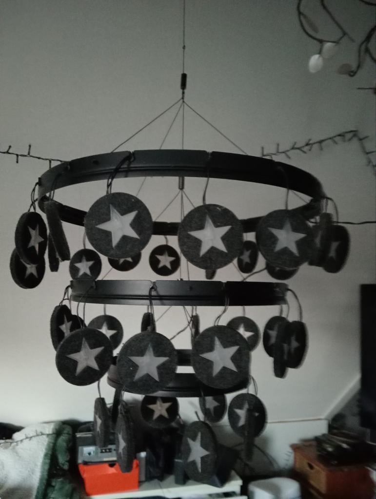 IKEA zwarte lamp met sterren - Sfeervolle hanglamp, 50 tot 75 cm, Ophalen of Verzenden, Zo goed als nieuw, Stof