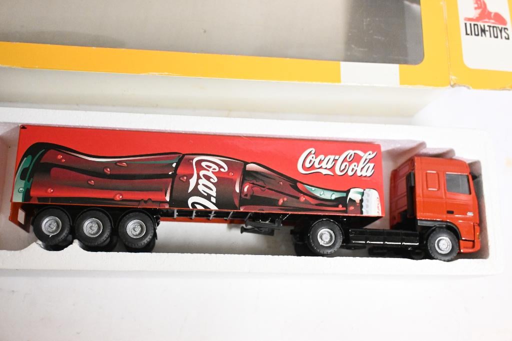 lion daf coca cola reclame vrachtwagen, Hobby en Vrije tijd, Modelauto's | 1:50, Ophalen of Verzenden, Nieuw, Bus of Vrachtwagen