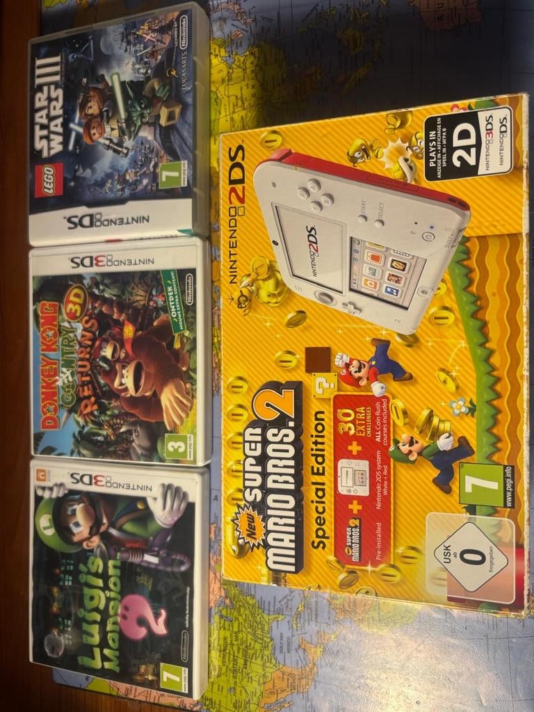 Nintendo 2DS Special Edition + Games, Online, Gebruikt, 1 speler, Ophalen of Verzenden