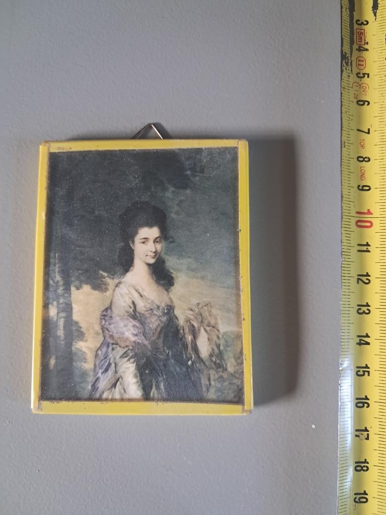 Kleine reproductie 'Mrs. Lowndes-Stone' van Gainsborough, Ophalen of Verzenden