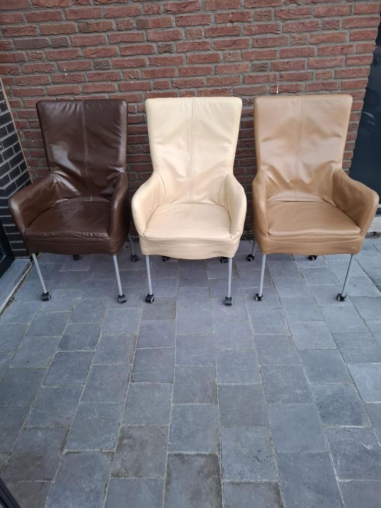 Lederen stoelen 6x in 3 kleuren + evt. bijbehorende meubels, Huis en Inrichting, Stoelen, Ophalen, Gebruikt, Leer, Vijf, Zes of meer stoelen