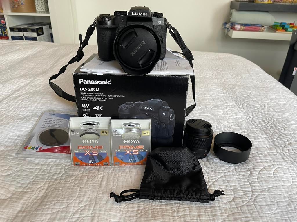 Panasonic lumix dc-G90, met twee lenzen, Ophalen of Verzenden, Zo goed als nieuw, Lamp of Flitsset