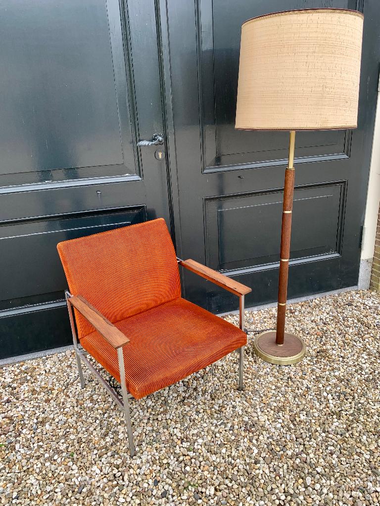 Vintage fauteuil chroom en palissander, Ophalen, Gebruikt, Minder dan 75 cm, Vintage